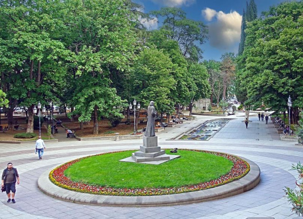Giorgi Leonidze Park