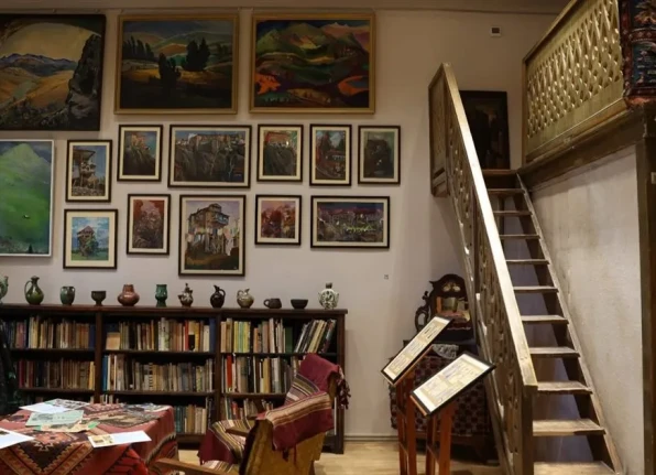 Elene Akhvlediani Memorial Museum