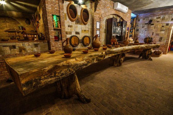 Едем в Самегрело на винодельню Targameuli Marani