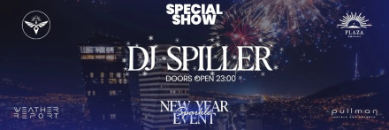 SPARKLE NEW YEAR at Weather Report Sky bar