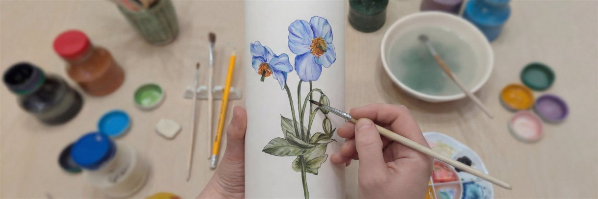 კერამიკის ლარნაკის მოხატვის ვორქშოპი