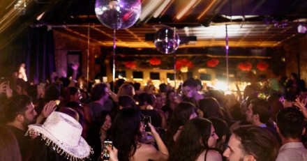 Show | Drink | Live music | Dance in Bachata