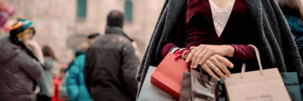 Luxury Designers & Boutiques with Coffee & Dessert Tour