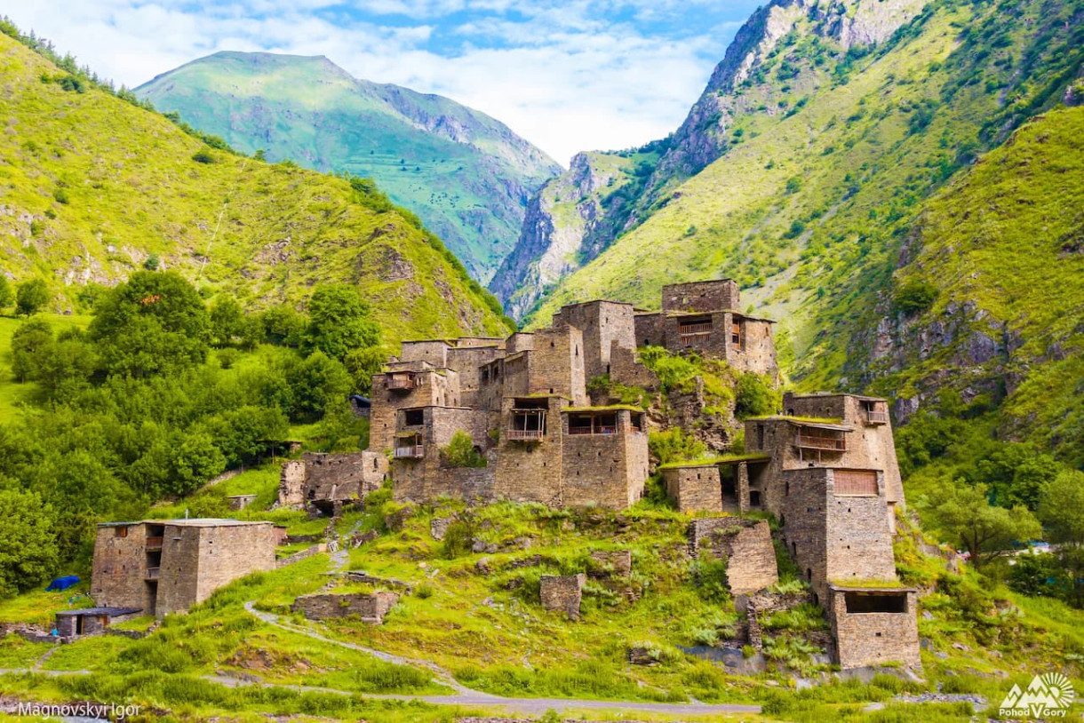 One-Day Khevsureti Tour (Shatili + Mutso) Mix Travel Georgia