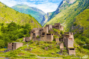 One-Day Khevsureti Tour (Shatili + Mutso) Mix Travel Georgia