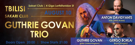 Guthrie Govan Trio