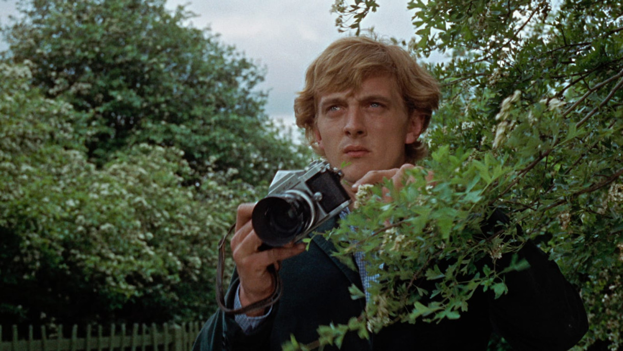 Film by Michelangelo Antonioni “Blow-up” in fomo.cinema July 5 at 16:00