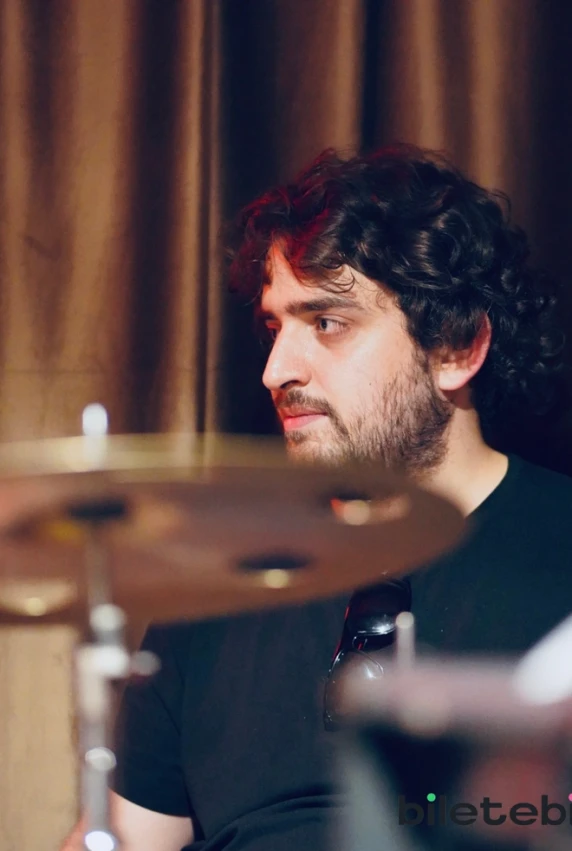 Daniel Adikashvili's night