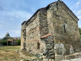 From Tbilisi: Mtskheta and Surroundings — From Paganism to the “Golden Age” of Georgian Architecture