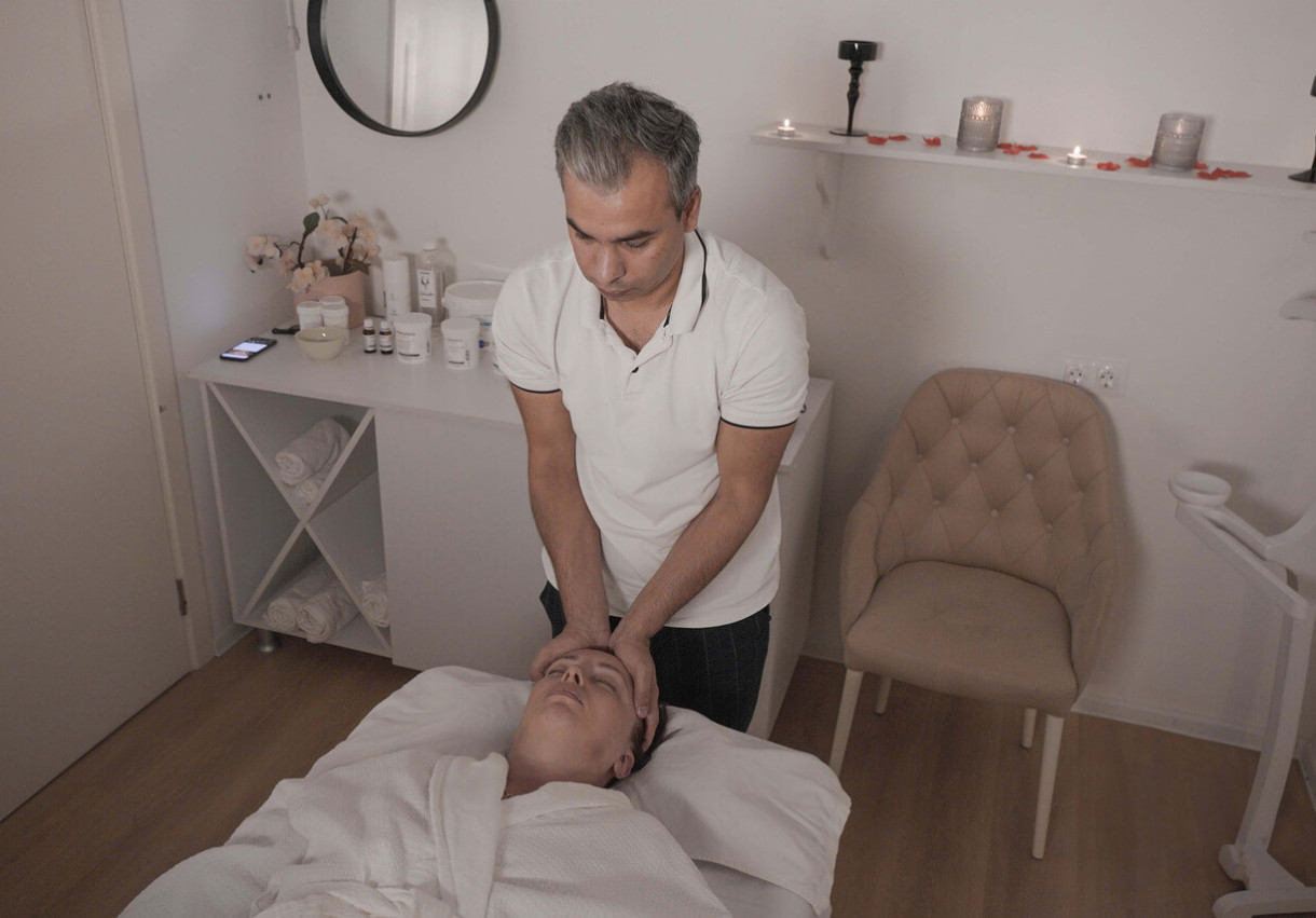ReEnergize: რეფლექსოტერაპია და თავის მასაჟი - 996