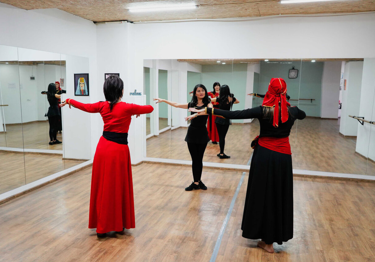 Georgian Dances — Individual Class in Outfit - 622