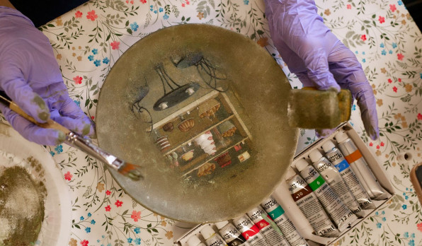 Decoupage of a Vintage Plate
