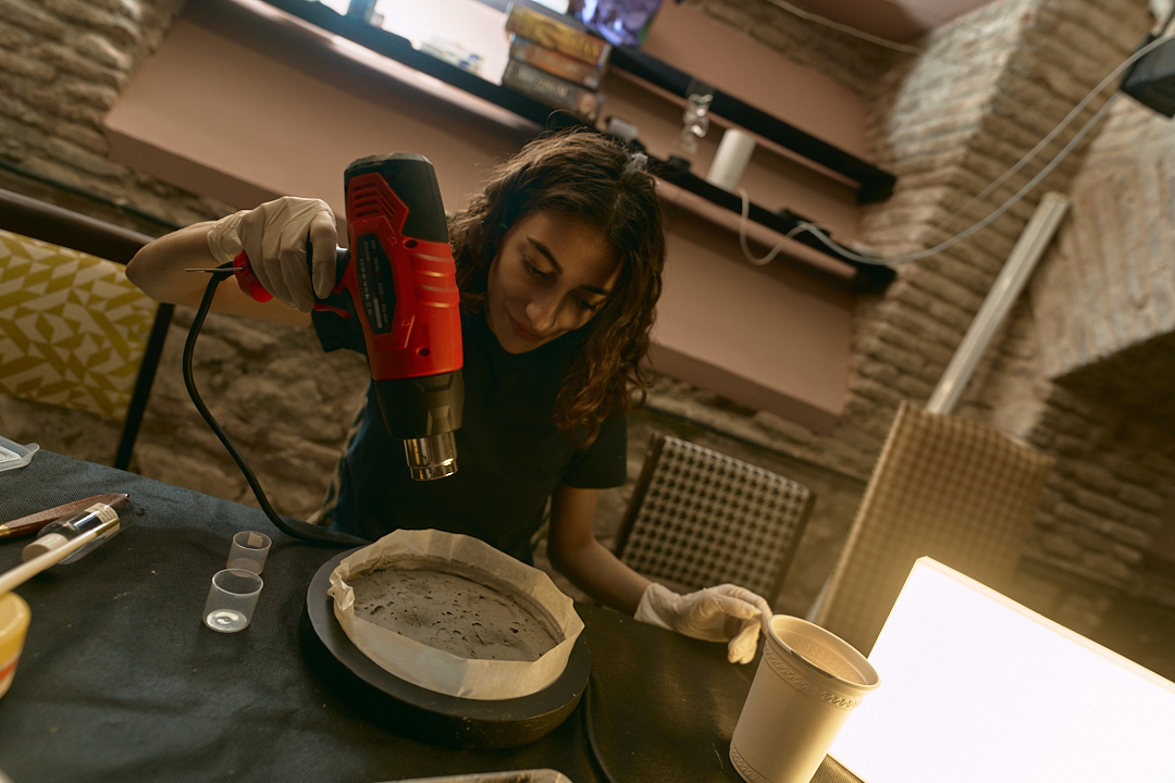 მთვარის სანათის ვორქშოპი - 1694