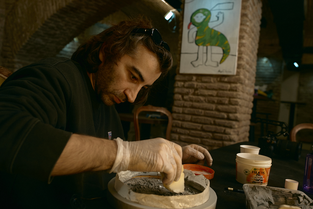 მთვარის სანათის ვორქშოპი - 1696