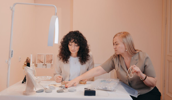 Pearl Jewelry Making Masterclass