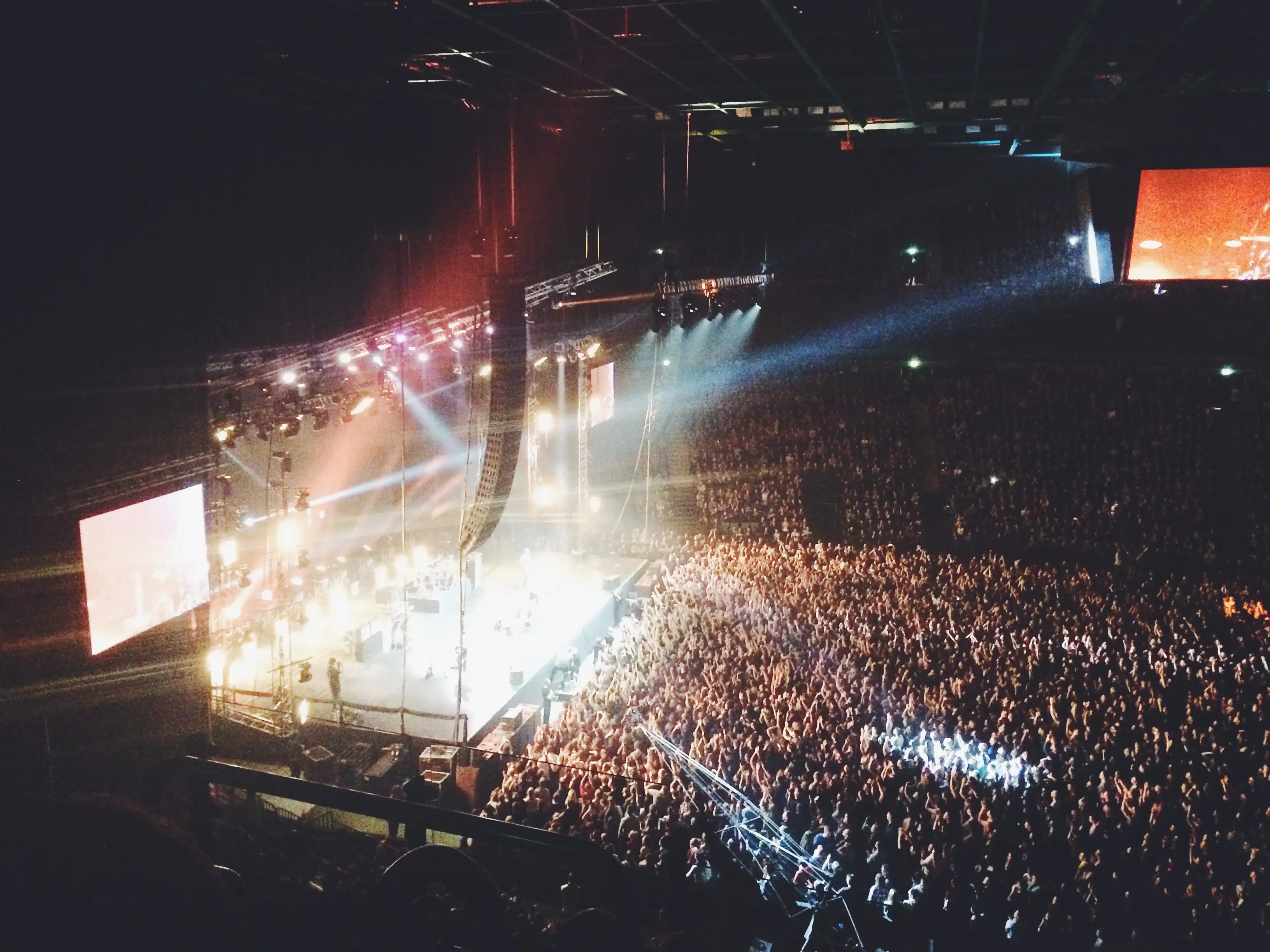 კონცერტები თბილისში თარიღების მიხედვით