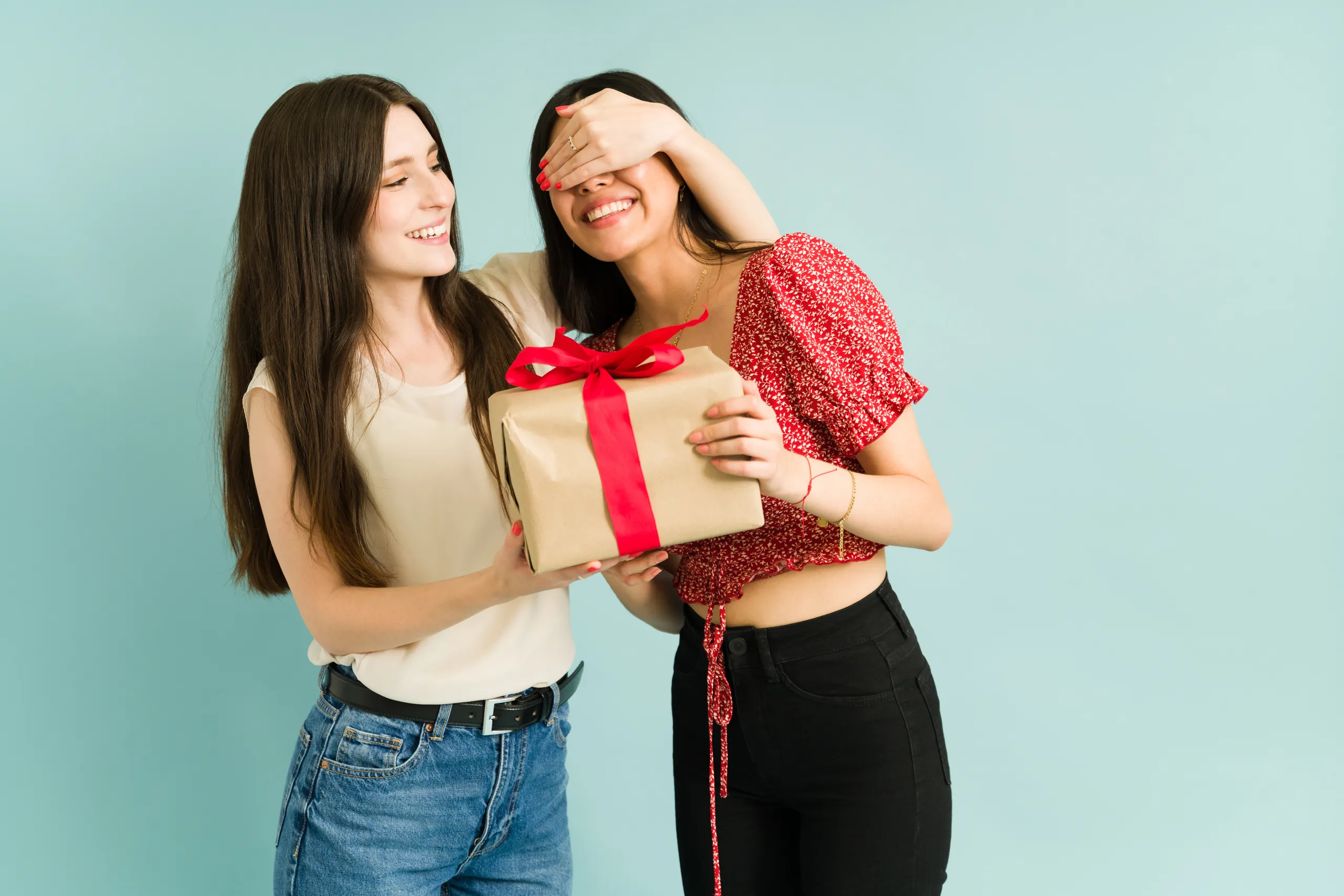 როგორ შევარჩიოთ იდეალური საჩუქარი თქვენი დისთვის